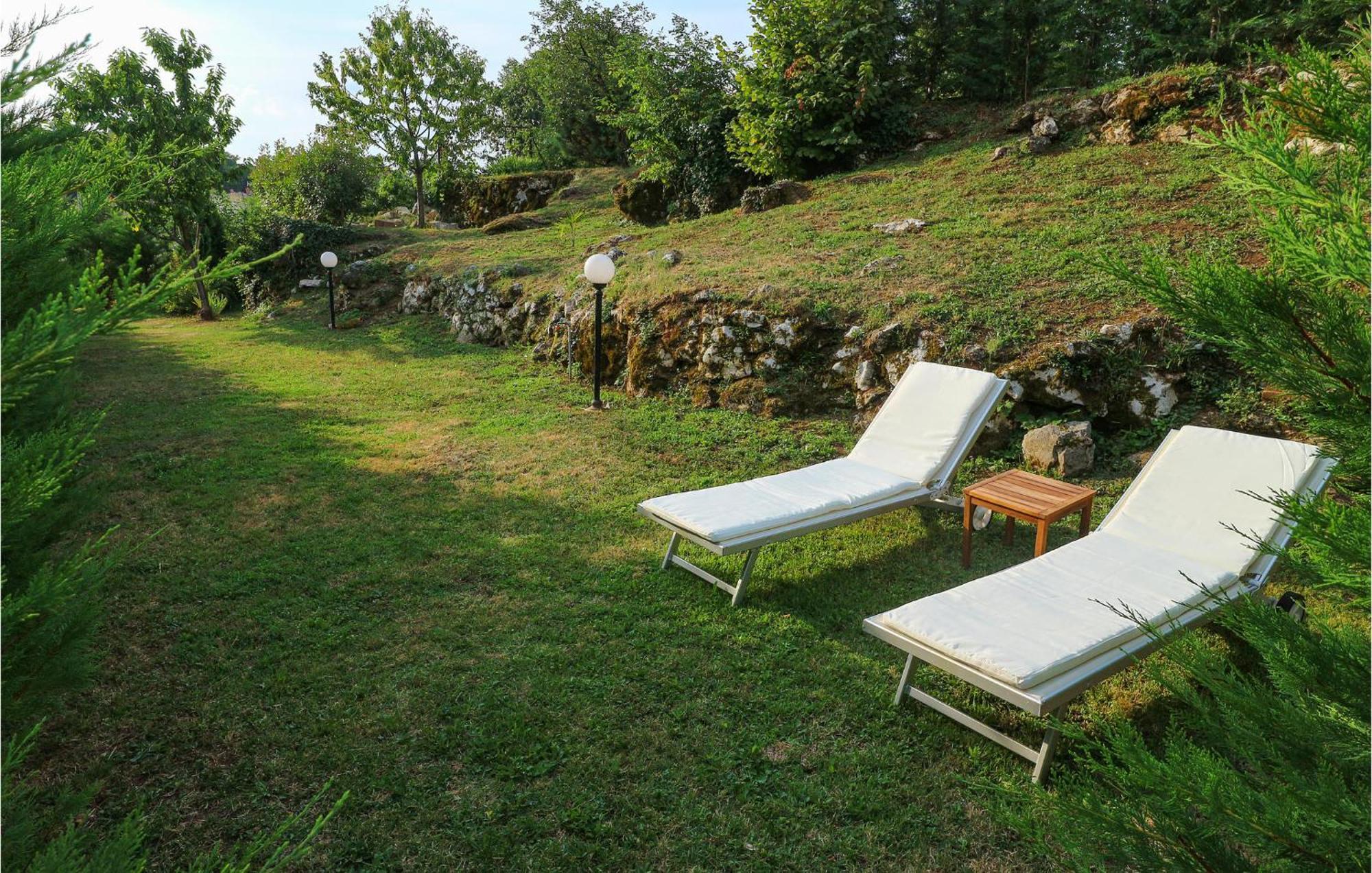 Lovely Home In Matulji With Outdoor Swimming Pool Kültér fotó